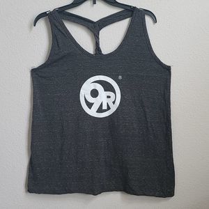 DISTRICT WOMAN'S MUSCLE SHIRT.